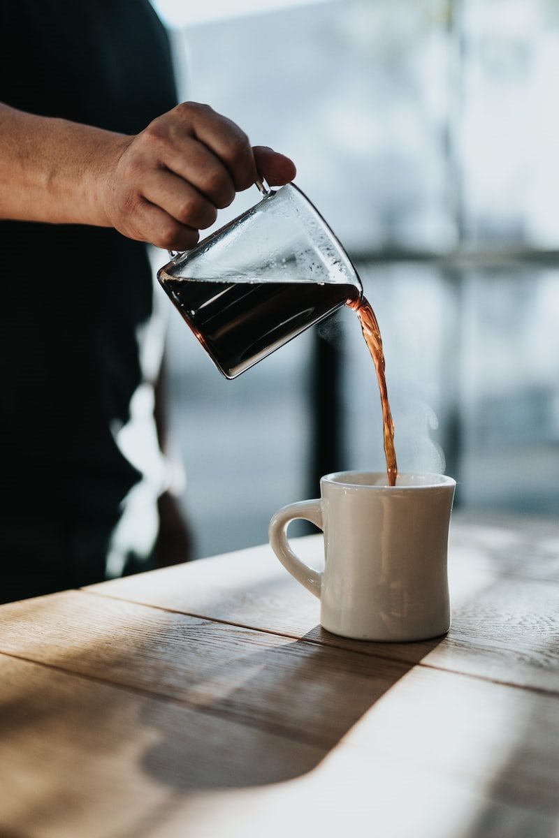 Kawa – co należy wiedzieć o kawie bezkofeinowej?